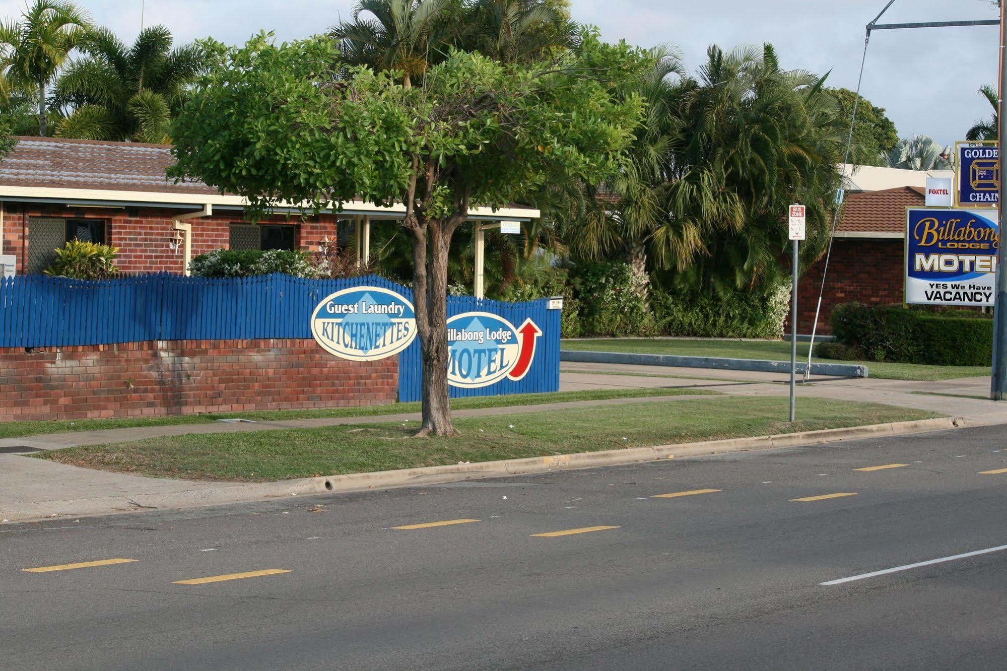 Billabong Lodge Motel Townsville Exterior photo